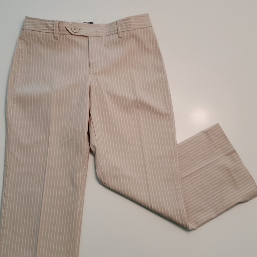 GAP Tan with White Stripe Cropped Pant Size 0